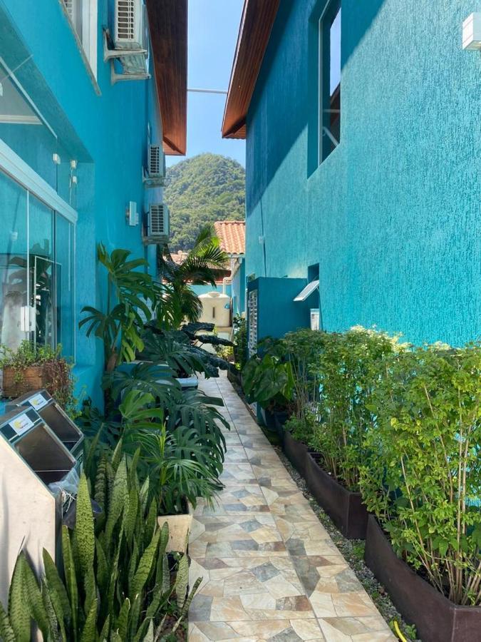 Residencial Aguas De Bare Hotel Sao Sebastiao  Buitenkant foto