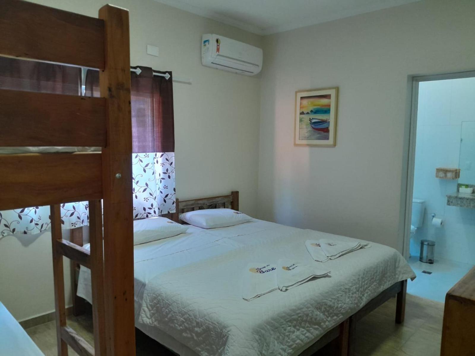 Residencial Aguas De Bare Hotel Sao Sebastiao  Buitenkant foto