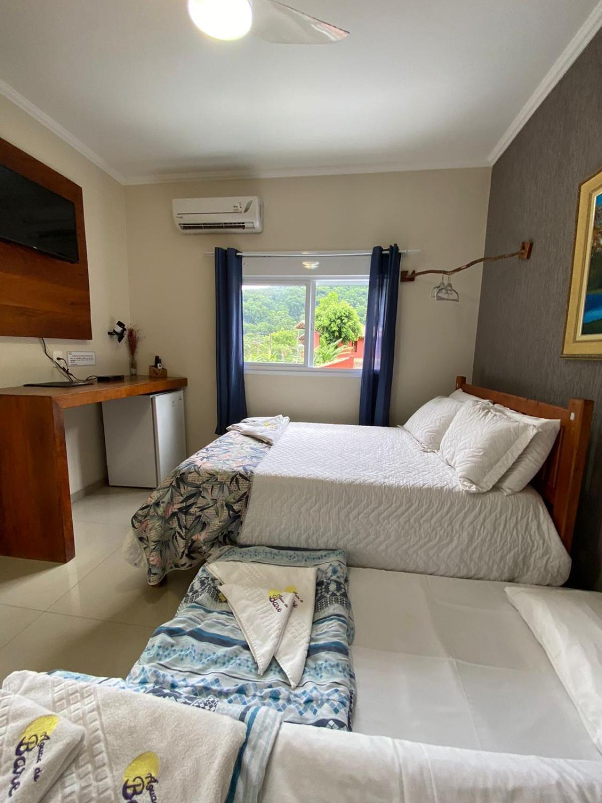 Residencial Aguas De Bare Hotel Sao Sebastiao  Buitenkant foto