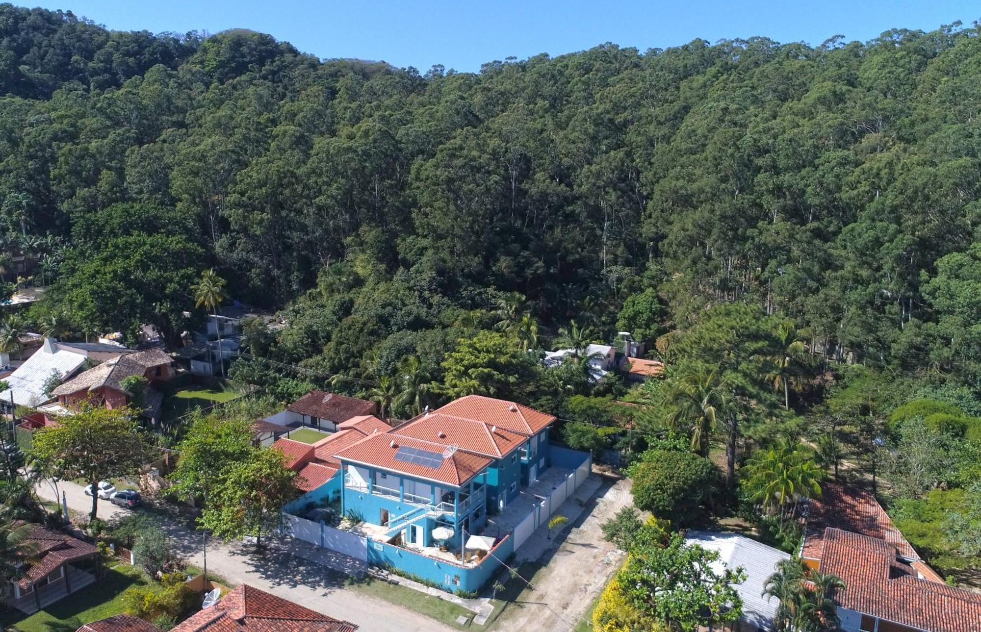 Residencial Aguas De Bare Hotel Sao Sebastiao  Buitenkant foto